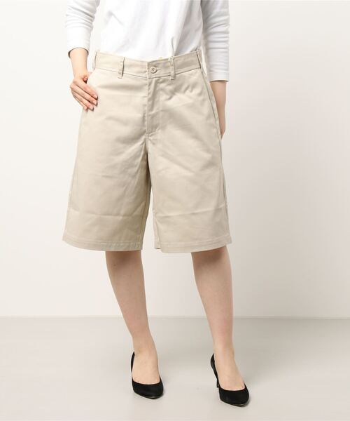 B.I.D.(ビーアイディー)の「《UNIVERSAL OVERALL》 UNIFORM SHORTS(チノパンツ・レディース・ブラック/ベージュ/グリーン/アイボリー・MEDIUM/LARGE/SMALL)」の6枚目の写真
