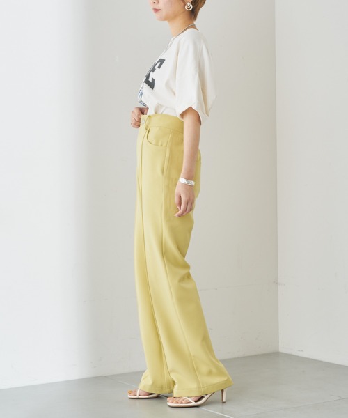 Chico（チコ）の「YALEカレッジロゴプリントTシャツ（Tシャツ/カットソー・レディース・パープル/ネイビー/チャコールグレー/ホワイト・FREE）」の12枚目の写真