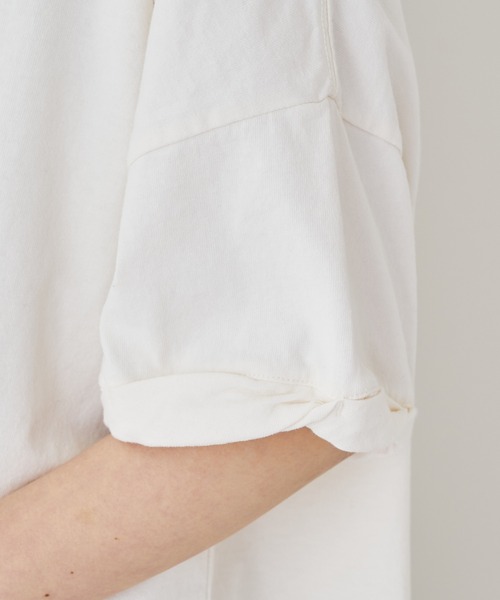 Chico（チコ）の「YALEカレッジロゴプリントTシャツ（Tシャツ/カットソー・レディース・パープル/ネイビー/チャコールグレー/ホワイト・FREE）」の20枚目の写真