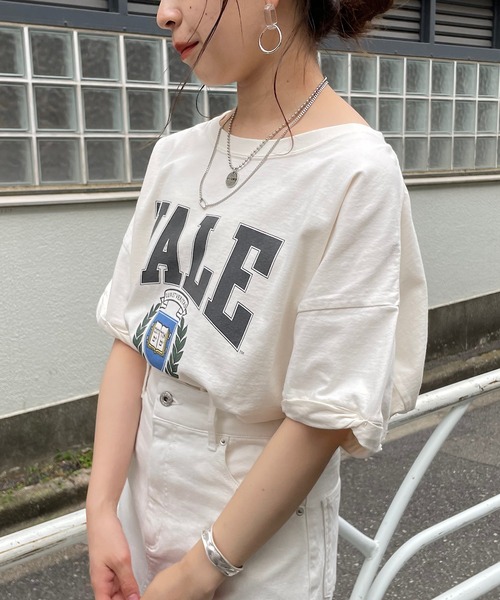 Chico（チコ）の「YALEカレッジロゴプリントTシャツ（Tシャツ/カットソー・レディース・パープル/ネイビー/チャコールグレー/ホワイト・FREE）」の9枚目の写真