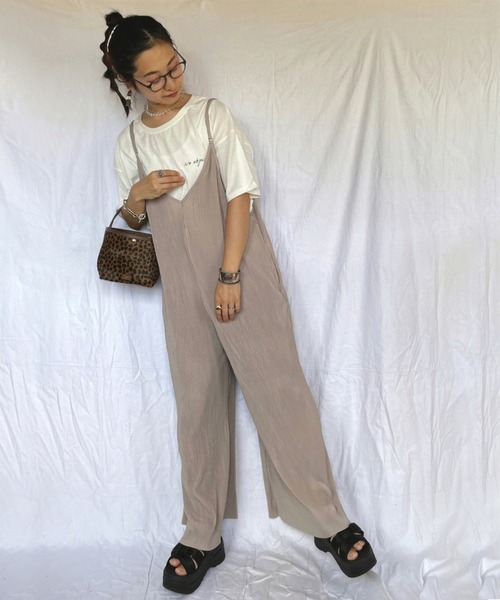 SUGAR BISKET（シュガービスケット）の「カットオフプリーツサロペット（サロペット/オーバーオール・レディース・グレイッシュベージュ/ブラウン/ブラック/ミント/ピンク・M/L）」の12枚目の写真