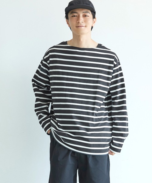 coca(coca)(コカ)の「メンズ ハリ感ボーダーボートネックTシャツ(Tシャツ/カットソー・メンズ・ホワイト/ブラック/ブラウン・S/M/L/XL)」の2枚目の写真