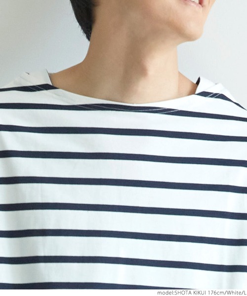 coca(coca)(コカ)の「メンズ ハリ感ボーダーボートネックTシャツ(Tシャツ/カットソー・メンズ・ホワイト/ブラック/ブラウン・S/M/L/XL)」の16枚目の写真