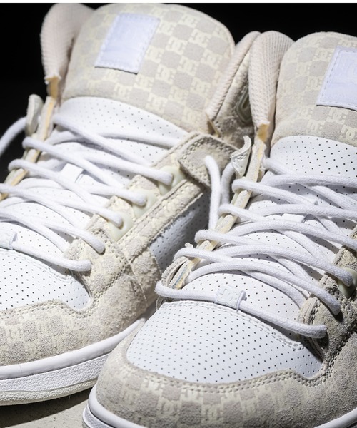 DC SHOES（ディーシーシューズ）の「PURE HIGH-TOP SE/DCハイカットスニーカー（スニーカー・メンズ・ブラック/ホワイト・23.5cm/29cm/25.5cm/25cm/23cm/28.5cm/26cm/28cm/26.5cm/27cm）」の7枚目の写真