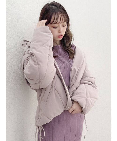 dazzlin（ダズリン）の「ダウンライクキルトショートコート（ダウンジャケット/コート・レディース・ブラック/ピンク/アイボリー・FREE）」の10枚目の写真