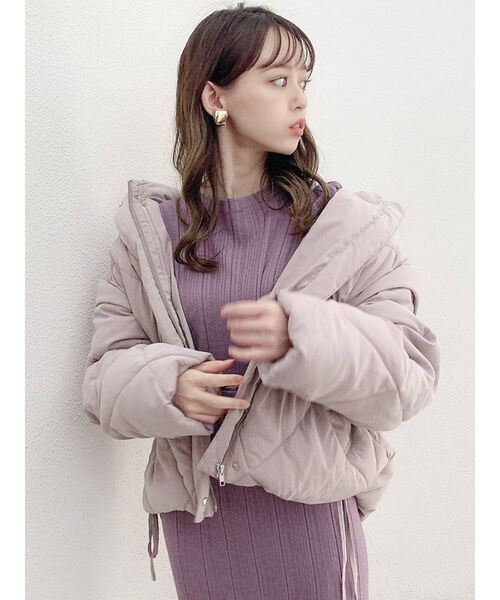 dazzlin（ダズリン）の「ダウンライクキルトショートコート（ダウンジャケット/コート・レディース・ブラック/ピンク/アイボリー・FREE）」の8枚目の写真