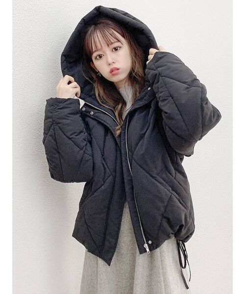 dazzlin（ダズリン）の「ダウンライクキルトショートコート（ダウンジャケット/コート・レディース・ブラック/ピンク/アイボリー・FREE）」の21枚目の写真