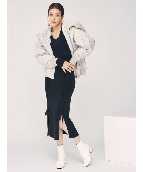 MERCURYDUO(マーキュリーデュオ)の「レースアップロングニットワンピース(ワンピース・レディース・ブラック/ブルー/ブラウン・FREE)」の19枚目の写真