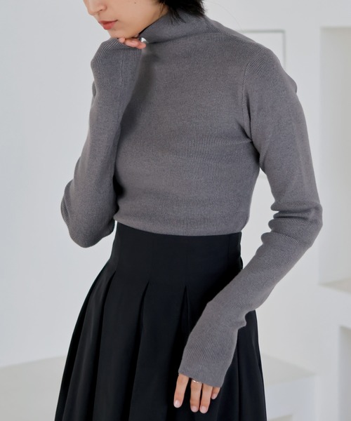 LIAN（リアン）の「12Gルーズタートルニット（ニット/セーター・レディース・ブラウン/ベージュ/ブラック/アイボリー/グリーン/ブルー/ピンク/オレンジ/キャメル/グレー/レッド/その他・FREE）」の3枚目の写真