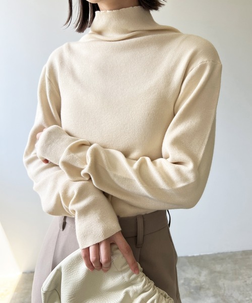 LIAN（リアン）の「12Gルーズタートルニット（ニット/セーター・レディース・ブラウン/ベージュ/ブラック/アイボリー/グリーン/ブルー/ピンク/オレンジ/キャメル/グレー/レッド/その他・FREE）」の18枚目の写真