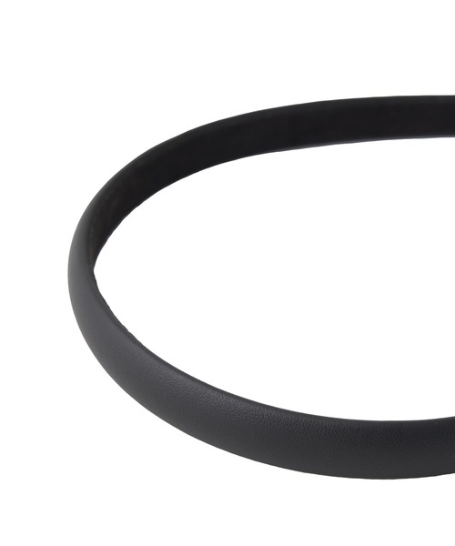 AKTE（アクテ）の「フェイクレザーカチューシャ（カチューシャ・レディース・ブラック・FREE）」の2枚目の写真