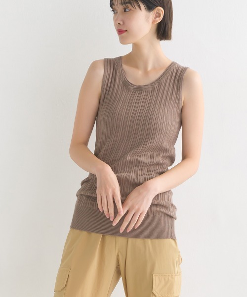 OMNES（オムネス）の「ランダムテレコニット タンクトップ（タンクトップ・レディース・ホワイト/ブラック/グレー/オートミール/ホワイト系その他/ブラック系その他/グレー系その他/グリーン系その他/グレイッシュベージュ/チャコール・FREE）」の9枚目の写真