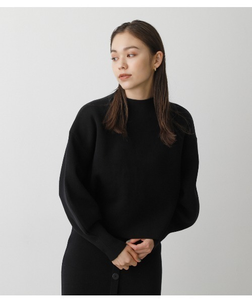 AZUL by moussy(アズールバイマウジー)の「SWEATTER BOTTLE NECK TOPS/スウェッターボトルネックトップス(スウェット・レディース・ブラック/ライトグリーン/ライトベージュ・SMALL/MEDIUM)」の2枚目の写真
