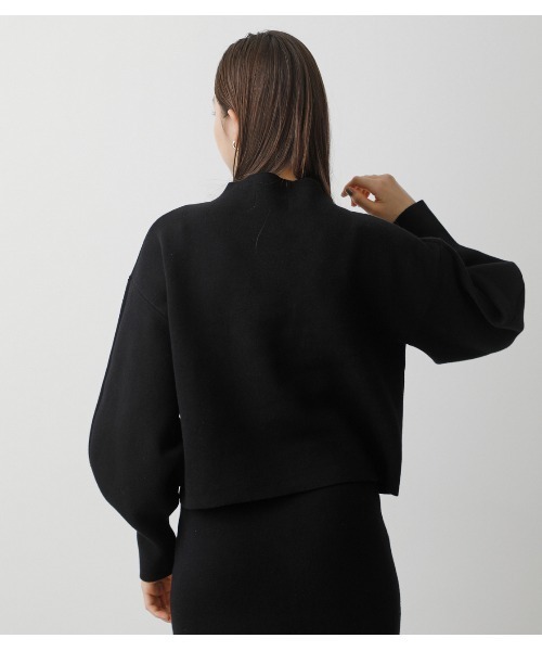 AZUL by moussy(アズールバイマウジー)の「SWEATTER BOTTLE NECK TOPS/スウェッターボトルネックトップス(スウェット・レディース・ブラック/ライトグリーン/ライトベージュ・SMALL/MEDIUM)」の22枚目の写真