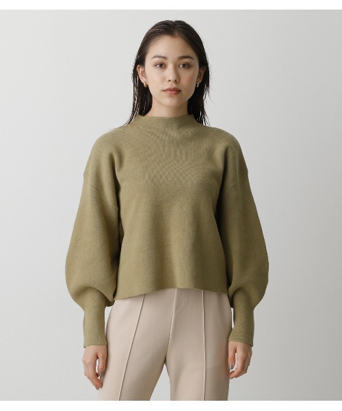 AZUL by moussy(アズールバイマウジー)の「SWEATTER BOTTLE NECK TOPS/スウェッターボトルネックトップス(スウェット・レディース・ブラック/ライトグリーン/ライトベージュ・SMALL/MEDIUM)」の12枚目の写真