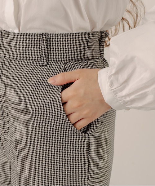 OLIVE des OLIVE（オリーブデオリーブ）の「ショコラスラックスパンツ（スラックス・レディース・ブラウン/ブラック/ブルー/ダークブラウン/ピンクベージュ・SMALL/MEDIUM）」の21枚目の写真