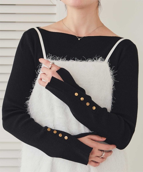 ボートネックゴールド釦デザインニット（ニット/セーター）｜titivate