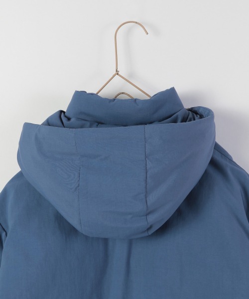 LOWRYS FARM（ローリーズファーム）の「エアサーマルフードブルゾン　953338（ダウンジャケット/コート・キッズ・ブラック/ベージュ/ブルー・110cm/120cm/130cm/140cm/150cm）」の12枚目の写真