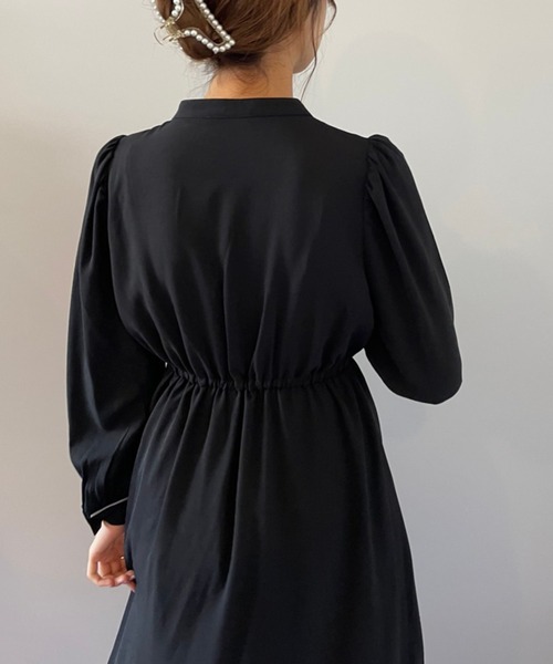 OLIVE des OLIVE（オリーブデオリーブ）の「【人気アイテム再入荷】レトロなパイピングが映える！すずらん長袖ワンピース（ワンピース・レディース・サックスブルー/グリーン/ブラウン/ブラック/ラベンダー・FREE）」の12枚目の写真