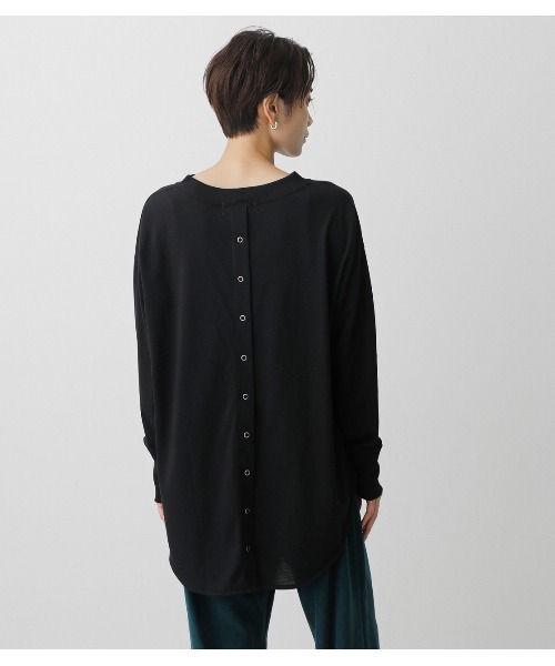 BACK BUTTON LONG T/バックボタンロングT（Tシャツ/カットソー