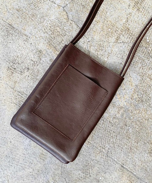 LIAN（リアン）の「【Made in Japan】レザーマルチポシェット（ショルダーバッグ・レディース・ブラック/ブラウン/オフホワイト・FREE）」の15枚目の写真