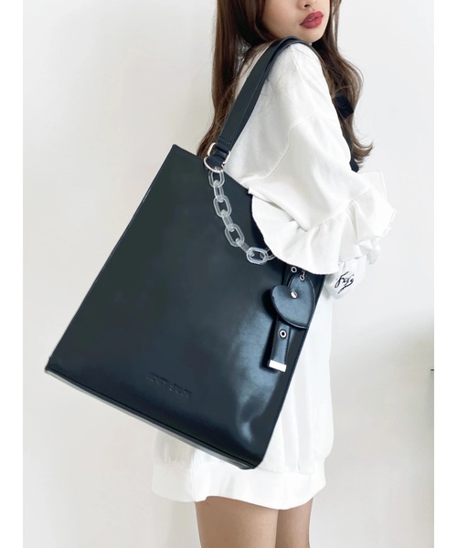 Honey Salon(ハニーサロン)の「チェーンスクエアトート(トートバッグ・レディース・ライトベージュ/ブラック・FREE)」の11枚目の写真