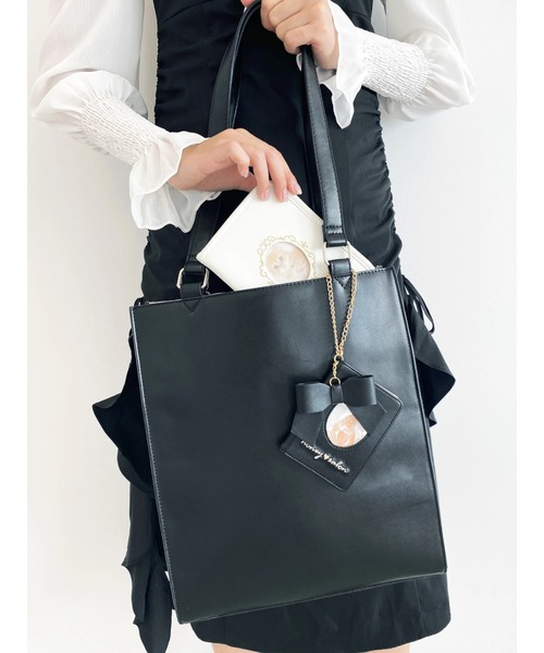 Honey Salon(ハニーサロン)の「チェーンスクエアトート(トートバッグ・レディース・ライトベージュ/ブラック・FREE)」の6枚目の写真