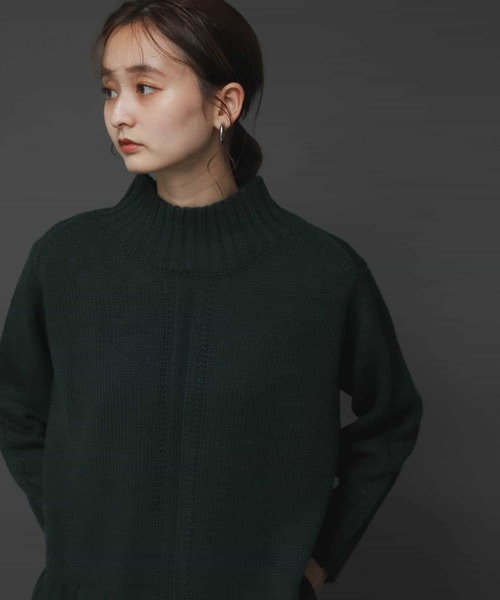 SENSE OF PLACE by URBAN RESEARCH（センスオブプレイスバイアーバンリサーチ）の「センターデザインハイネックセーター（ニット/セーター・レディース・ブラック/アイボリー/ブルー/ライトピンク/グリーン/ピンク/ミント・ONE）」の16枚目の写真