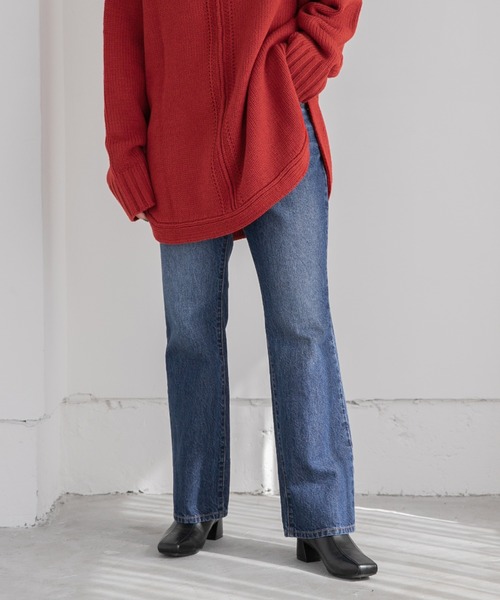 LOWRYS FARM(ローリーズファーム)の「CONEバックスリットパンツ 235909(デニムパンツ・レディース・ブルー/ワンウォッシュ・SMALL/MEDIUM/LARGE)」の21枚目の写真
