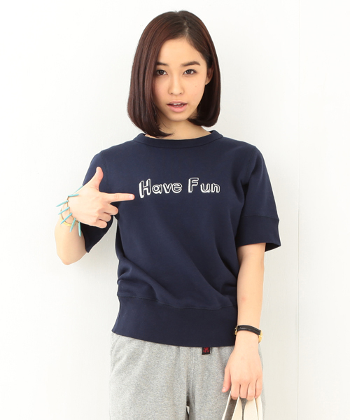 BEAMS BOY（ビームスボーイ）の「BEAMS BOY / メッセージ 刺繍 スウェット クルー（スウェット・レディース・ホワイト/チャコールグレー/ネイビー・ONE SIZE）」の3枚目の写真