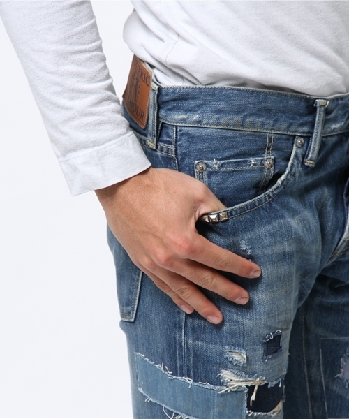 【極美品】定価62，640円　ヒステリックグラマー　EHR加工デニム　スリムトレートデニムパンツ　28インチ　検）キムタク　レザー　スタッズ RESIZE加工 デニムストレートパンツ|HYSTERIC GLAMOUR WOMEN