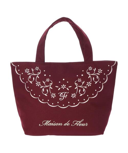 Maison de FLEUR（メゾンドフルール）の「スカラップレース刺繍トート