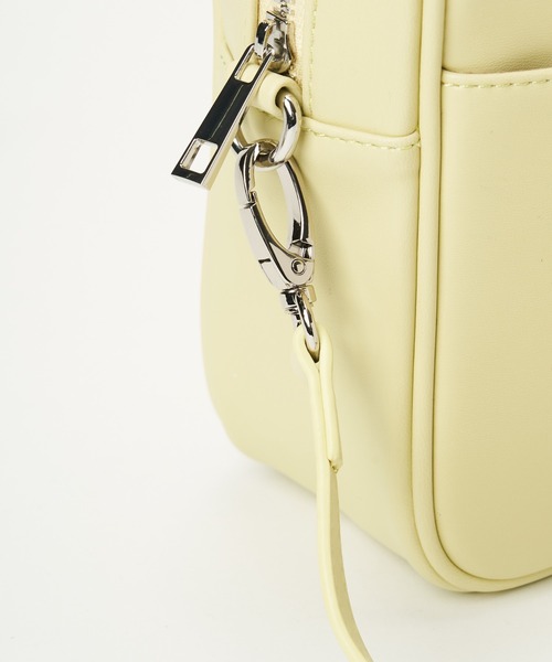 COLONY 2139（コロニートゥーワンスリーナイン）の「スクエアボストンバッグ/ショルダーバッグ（ボストンバッグ・レディース・ブラック/イエロー/グリーン/アイボリー・FREE）」の8枚目の写真