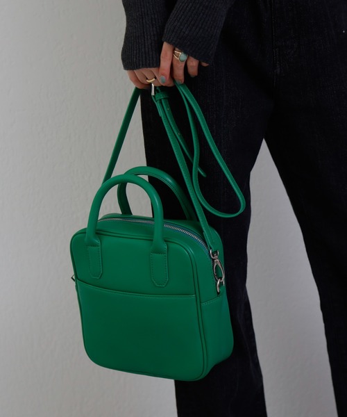 COLONY 2139（コロニートゥーワンスリーナイン）の「スクエアボストンバッグ/ショルダーバッグ（ボストンバッグ・レディース・ブラック/イエロー/グリーン/アイボリー・FREE）」の12枚目の写真