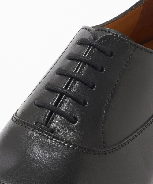 alfredoBANNISTER(アルフレッドバニスター)の「【セット購入でお得】内羽根ストレートチップ + SEEKER別注 レザートート + リバーシブルベルト(ドレスシューズ・メンズ・ブラック/キャメル・44/42/43/41)」の12枚目の写真