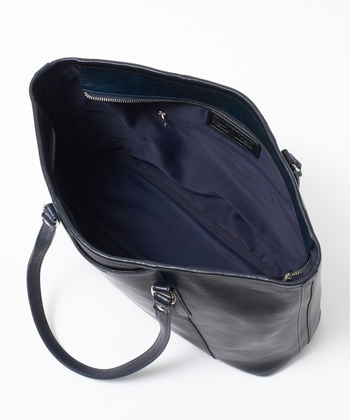 alfredoBANNISTER(アルフレッドバニスター)の「【セット購入でお得】内羽根ストレートチップ + SEEKER別注 レザートート + リバーシブルベルト(ドレスシューズ・メンズ・ブラック/キャメル・44/42/43/41)」の19枚目の写真