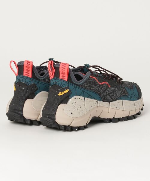 Reebok(リーボック)の「ジグ キネティカ II エッジ / Zig Kinetica II Edge(スニーカー・メンズ・ブラック系その他/ベージュ・28.5cm/25.5cm/27.5cm/29.0cm/24.0cm/23.5cm/25.0cm/27.0cm/28.0cm/23.0cm/24.5cm/26.5cm/26.0cm)」の16枚目の写真