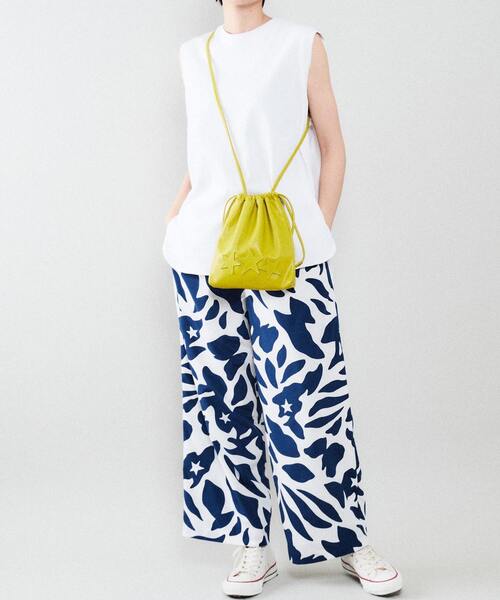 CONVERSE TOKYO（コンバーストウキョウ）の「トリオスター巾着ショルダーバッグ（ショルダーバッグ・レディース・パープル/ブラック/イエロー/ピンク/ライトブルー・FREE）」の18枚目の写真