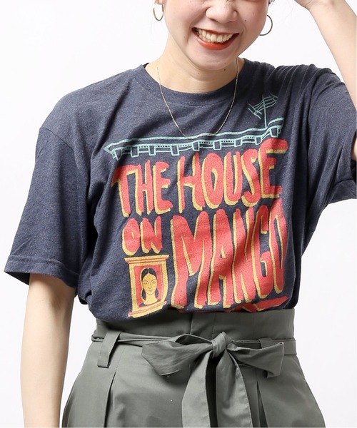JOINT WORKS(ジョイントワークス)の「【OUT OF PRINT/アウトオブプリント】THE HOUSE OF MANGO STREET(Tシャツ/カットソー・レディース・ネイビー・FREE)」の1枚目の写真
