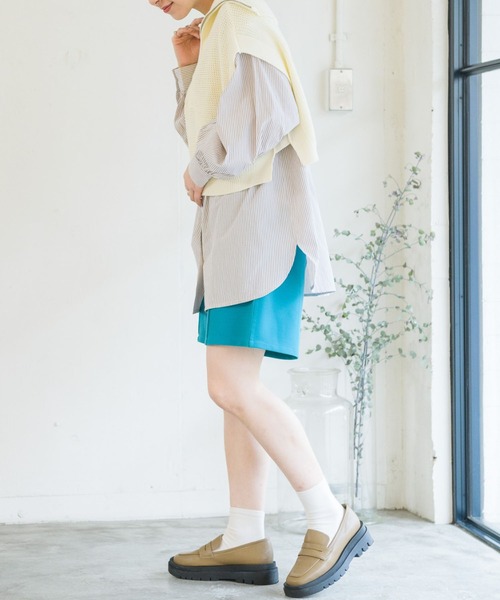 RETRO GIRL（レトロガール）の「リップルタックショートパンツ（その他パンツ・レディース・イエロー/ライトブルー/ライトグレー/ブラック・FREE）」の18枚目の写真