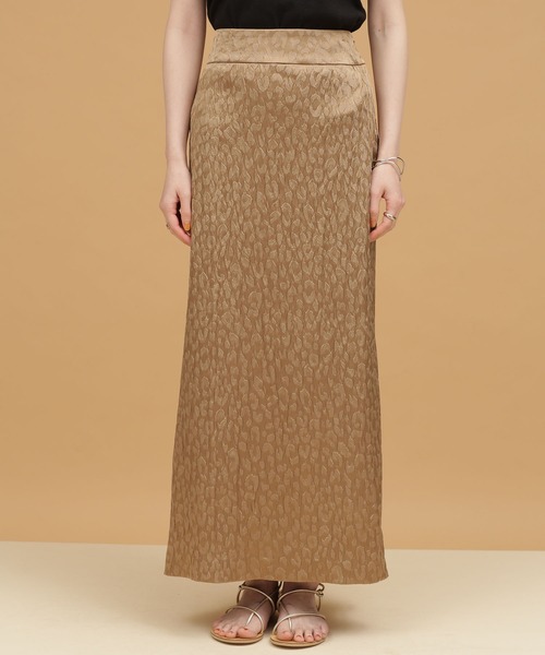 NANO universe（ナノユニバース）の「LB.03/レオパードペンシルスカート（スカート・レディース・ブラウン/ベージュ・Ⅱ/Ⅰ）」の8枚目の写真