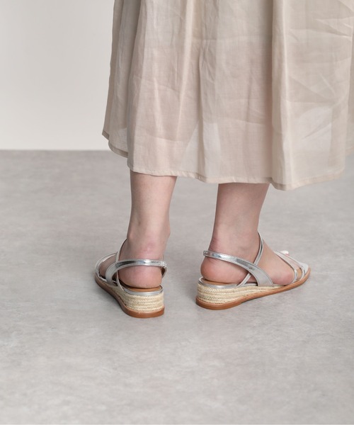 EVOL（イーボル）の「ジュートウエッジクリアサンダル（サンダル・レディース・ブラック/ピンク/シルバー・S/M/L）」の6枚目の写真