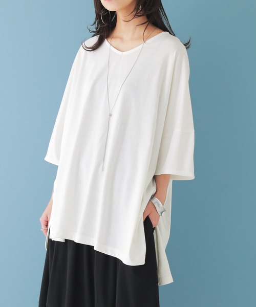 osharewalker（オシャレウォーカー）の「【廃盤】『裾アシメビッグカットソー』（Tシャツ/カットソー・レディース・ブラック/ネイビー/レッド/オフホワイト/ミント/モカ/ラベンダー・FREE）」の2枚目の写真