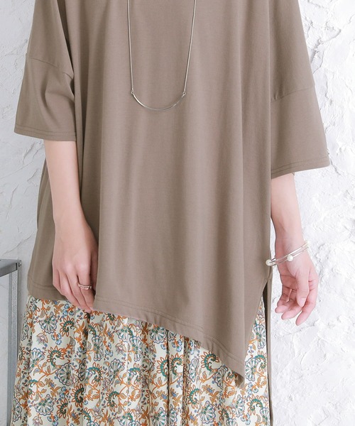 osharewalker（オシャレウォーカー）の「『裾アシメビッグカットソー』（Tシャツ/カットソー・レディース・ブラック/ネイビー/レッド/オフホワイト/ミント/モカ/ラベンダー・FREE）」の19枚目の写真