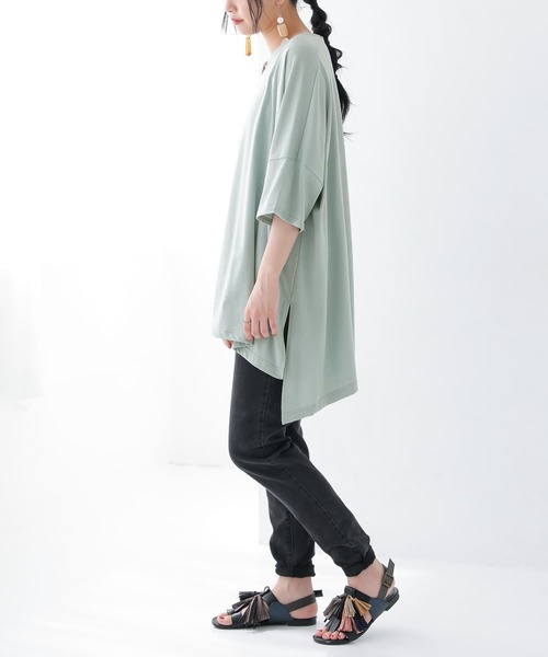 osharewalker（オシャレウォーカー）の「【廃盤】『裾アシメビッグカットソー』（Tシャツ/カットソー・レディース・ブラック/ネイビー/レッド/オフホワイト/ミント/モカ/ラベンダー・FREE）」の10枚目の写真