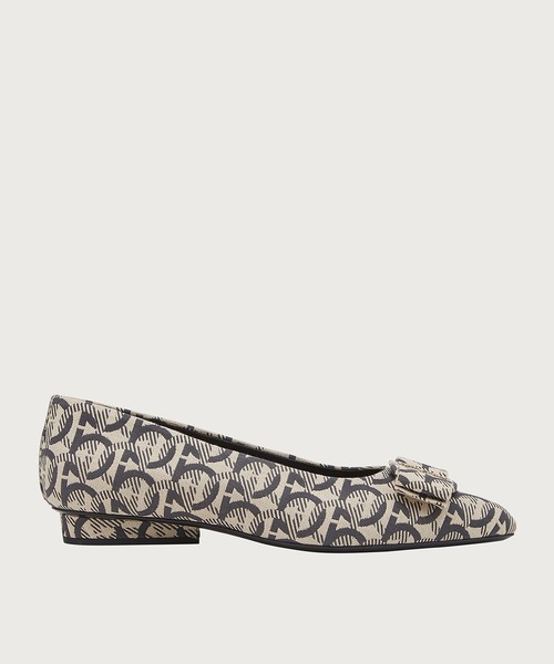 FERRAGAMO(フェラガモ)の「VIVA(バレエシューズ・レディース・ブラック×ベージュ・6/6.5/5/7.5/5.5/7)」の1枚目の写真
