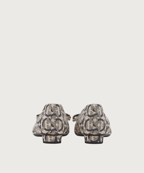 FERRAGAMO(フェラガモ)の「VIVA(バレエシューズ・レディース・ブラック×ベージュ・6/6.5/5/7.5/5.5/7)」の3枚目の写真