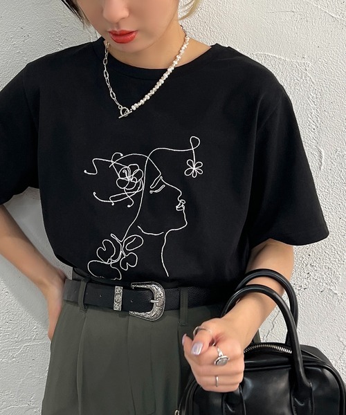 apres jour mignon(アプレジュールミニョン)の「刺繍アートT【ZOZOTOWN限定アイテム】(Tシャツ/カットソー・レディース・ブラック/オフホワイト/ホワイト系その他/ブラック系その他・X-LARGE/フリー)」の14枚目の写真