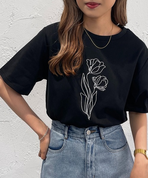 apres jour mignon(アプレジュールミニョン)の「刺繍アートT【ZOZOTOWN限定アイテム】(Tシャツ/カットソー・レディース・ブラック/オフホワイト/ホワイト系その他/ブラック系その他・X-LARGE/フリー)」の19枚目の写真