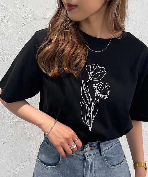 apres jour mignon(アプレジュールミニョン)の「刺繍アートT【ZOZOTOWN限定アイテム】(Tシャツ/カットソー・レディース・ブラック/オフホワイト/ホワイト系その他/ブラック系その他・X-LARGE/フリー)」の20枚目の写真